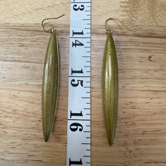 Long Gold-Tone Lucite Dangle Earrings With Fishhook Backs - Picture 4 of 10